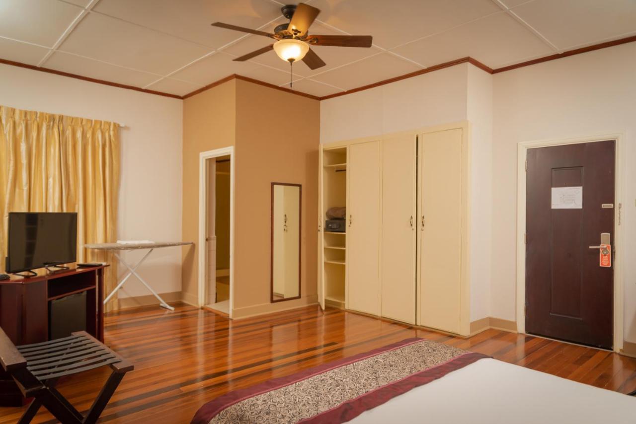 Herdmanston Lodge Hotel Τζώρτζταουν Εξωτερικό φωτογραφία